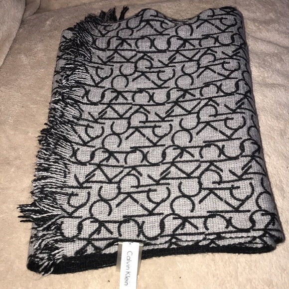 Calvin Klein black and grey CK logo scarf 💕 78” - Picture 9 of 9